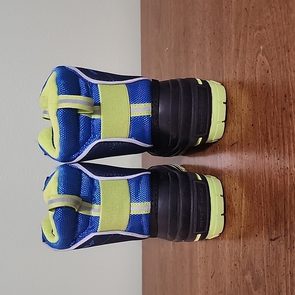 Artic Sheild snow boots - Picture 6 of 7